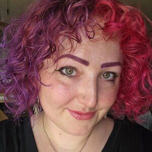 Meet your Posher, Sabrina